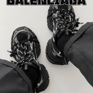 4ea7e6c8f4874a1de9a7a4e79badd999