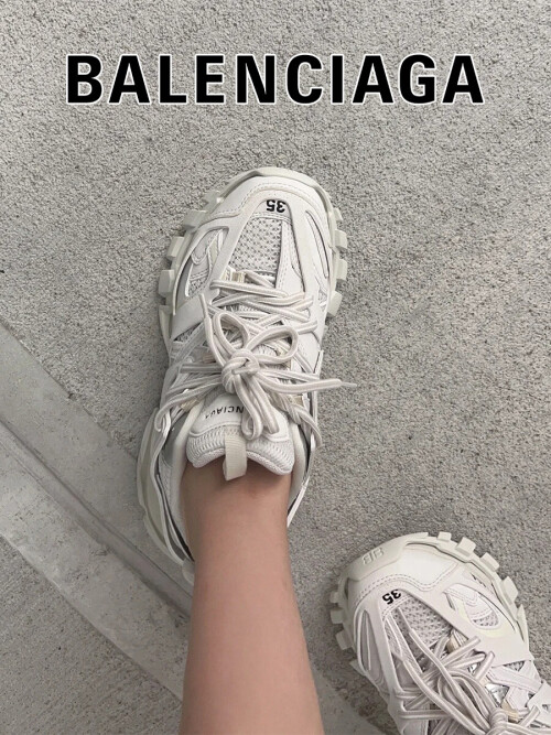 12 (4)