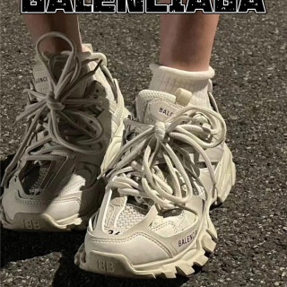 6af1bfb6deff11245256a35e70e009b1