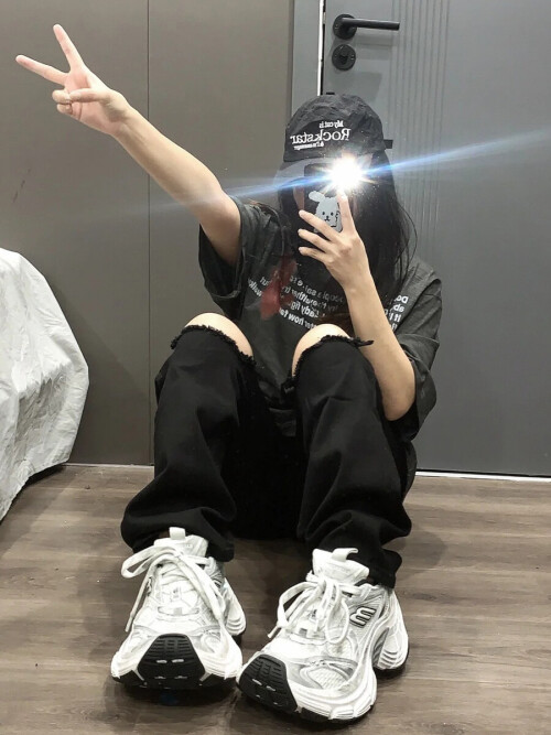 34 (4)
