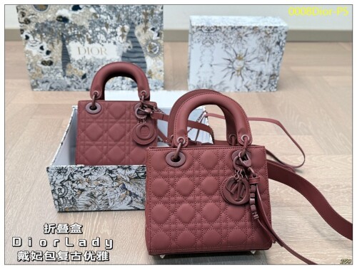 0008Dior P5