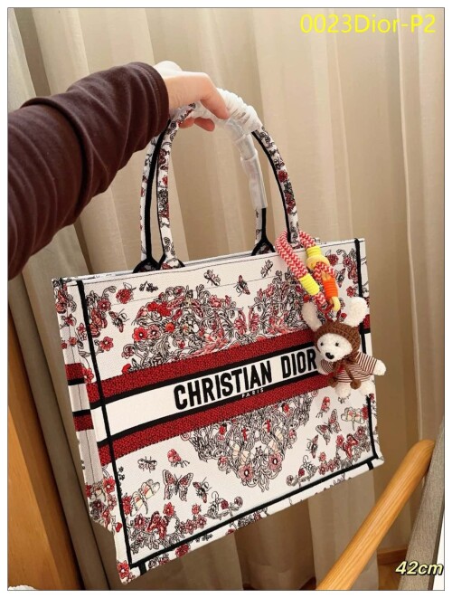 0023Dior P2