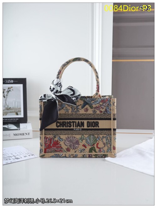 0084Dior P3