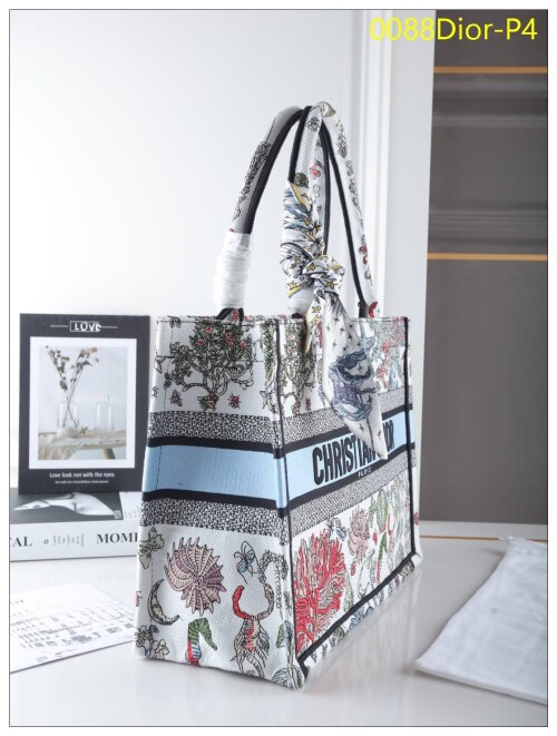 0088Dior P4
