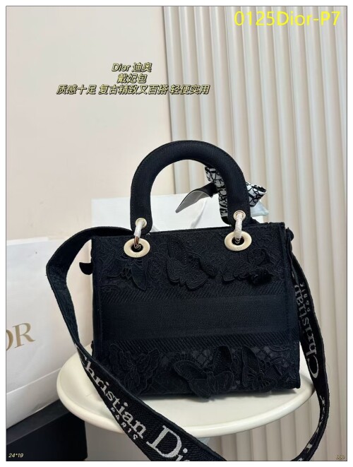 0125Dior P7