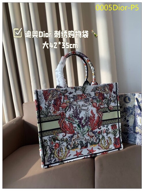 0005Dior P5