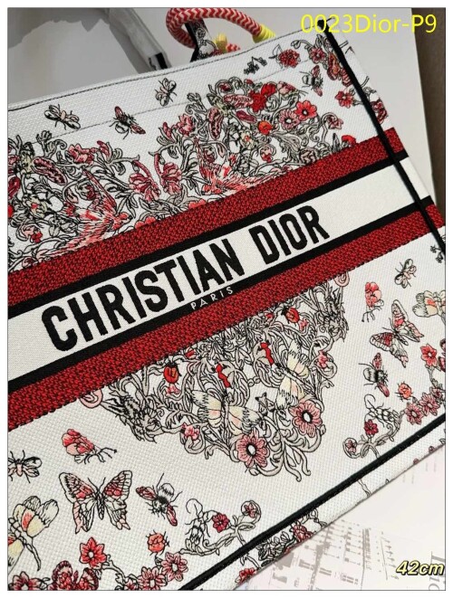 0023Dior P9