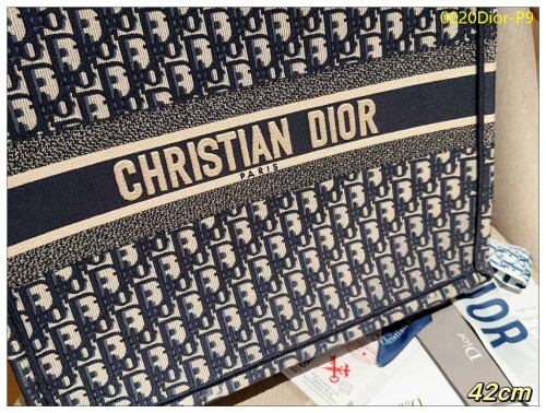 0020Dior P9