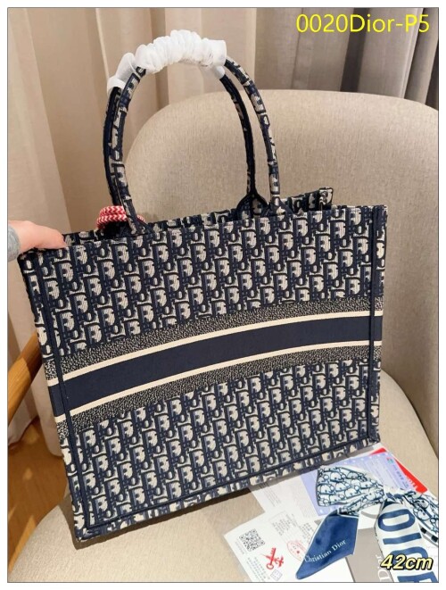 0020Dior P5