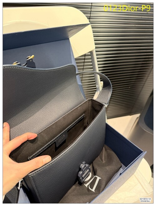 0123Dior P9