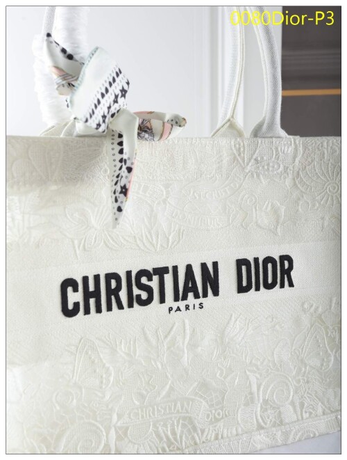 0080Dior P3