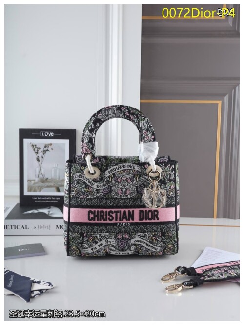 0072Dior P4