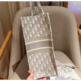 620cc6ee9d931423311bc03519d7207b