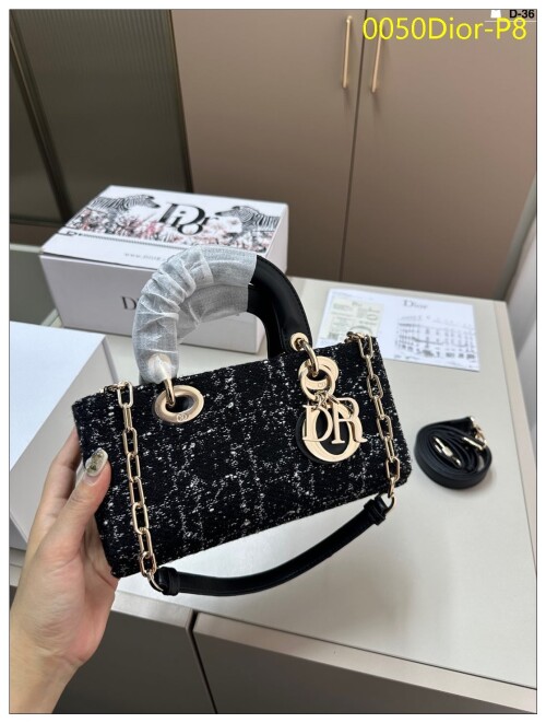 0050Dior P8