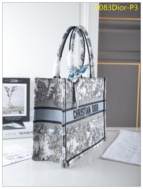 0083Dior P3