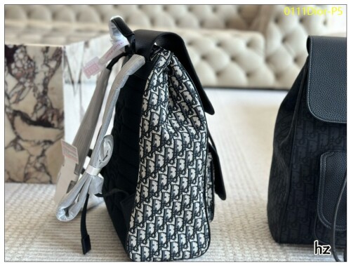 0111Dior P5