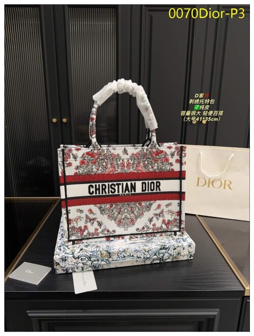 0070Dior P3
