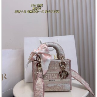 7bc7500bacd53c776a4aef495099b02b