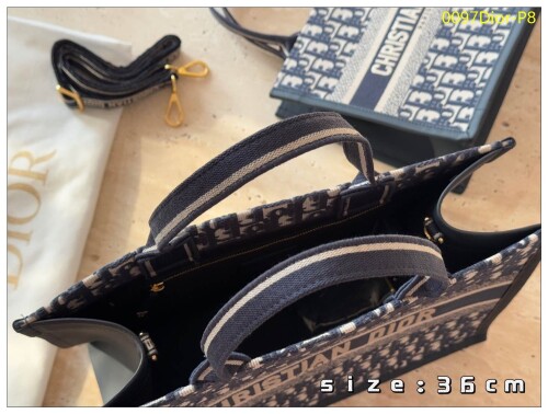 0097Dior P8