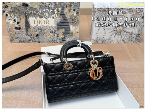 0011Dior P4