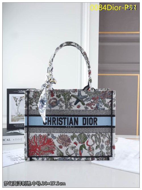 0084Dior P11