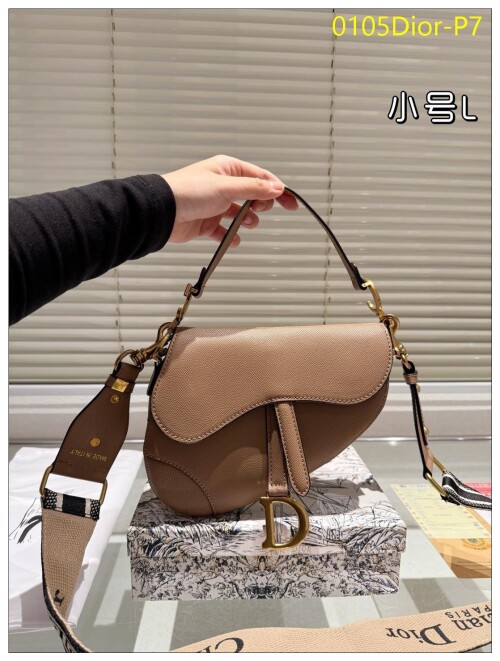 0105Dior P7