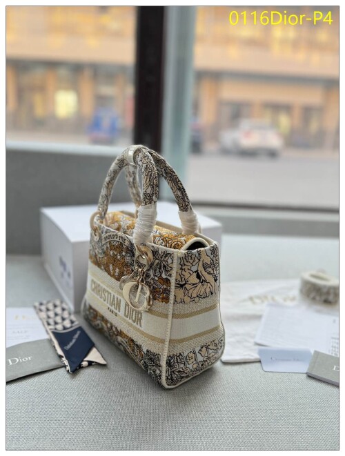 0116Dior P4