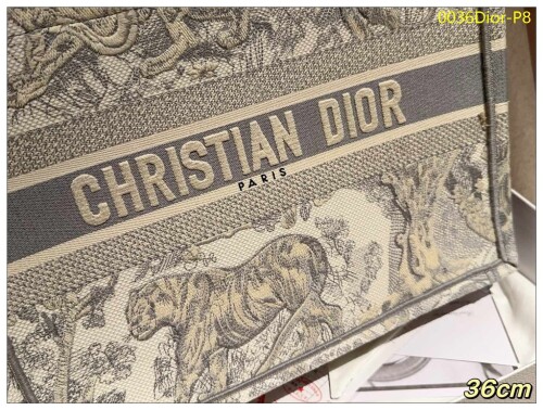 0036Dior P8