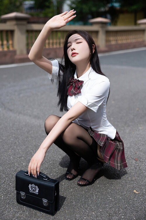 7