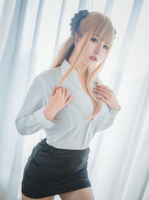 f6dea8fb293733dcfe71ebe732732cd8.jpg