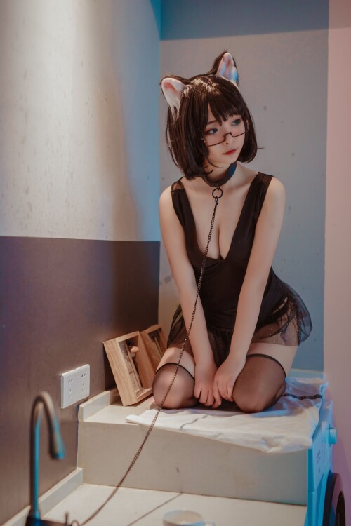 4f1a3b633c18cbf0e98ff28ddd7fc034.jpg