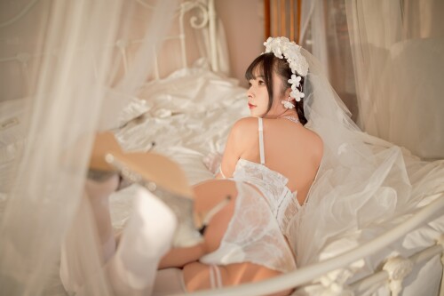 a209378d3f64ddc0faace2ab0cf75922.jpg