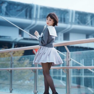 900e4edbf4f97123a83d5d64ff594e40