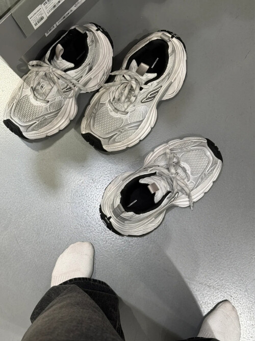3 (3)