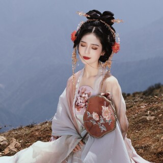 6d5d951e714a21d62acf8399c0ebfb39