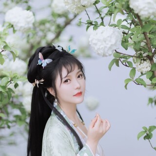 5712998add3821f46fabbf82d5587f84