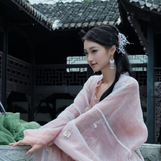 7e3f1af515bb1ea06c37c17d69944b32