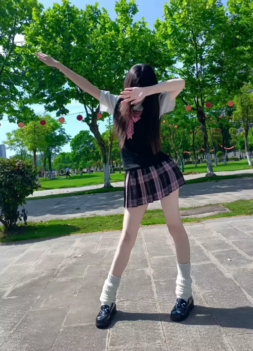 e4cd3d91f4ec442702a3e09232ce7c1d.webp