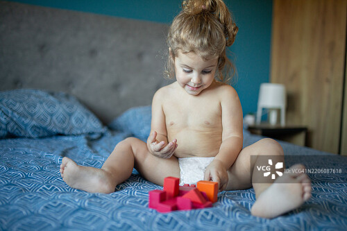 VCG41N2206087618