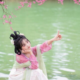 7f880a3128f0cbaa75a68a2d6b0e3aa5