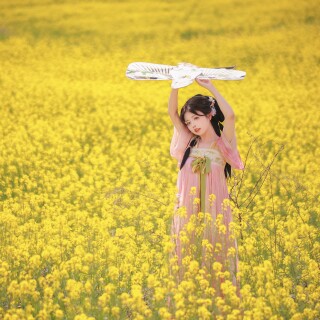 b5d1f46187274a2d4882944dc423568d